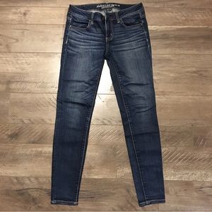 American Eagle Low Rise Skinny Jegging Jeans